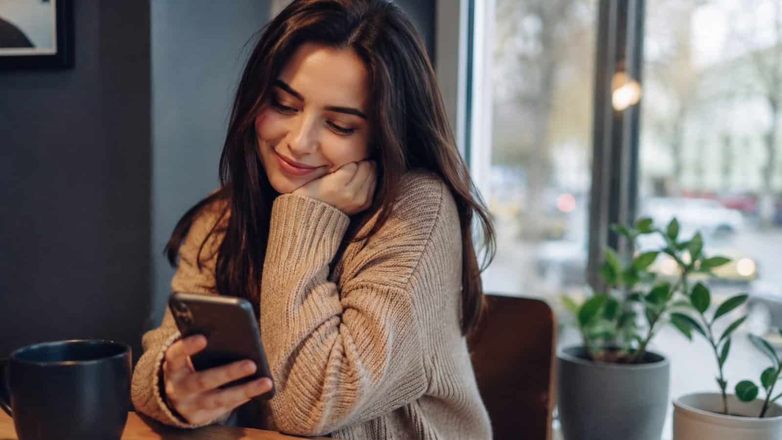 Romantic Ways to Say Thinking of You to Your Crush